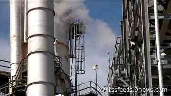 Community group releases results of year-long air monitoring around Suncor refinery