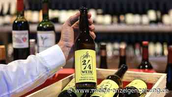Pfälzer Winzer präsentiert Wein in Mehrwegbierflaschen