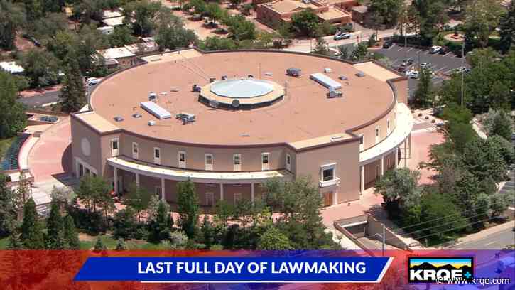 Roundhouse Roundup: Final full day of lawmaking, bills you may have missed