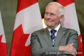 Johnston will finalize own mandate for election interference probe