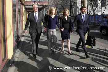 Elizabeth Holmes returns to court in bid to avoid prison