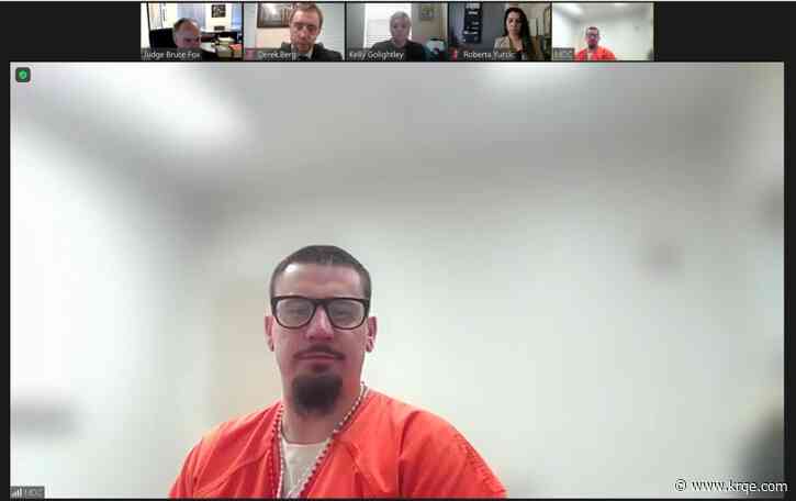 Albuquerque man who ran over, killed girlfriend takes plea deal