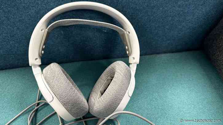 SteelSeries Arctis Nova 1 review - Serviceable, but not stellar
