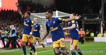 Newcastle United supporters react as 'karma' sees Alexander Isak score penalty amid VAR controversy