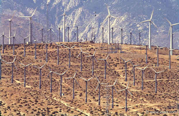 Texas leads the country in combined wind, solar renewable energy