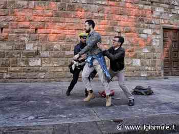 La "giustizia privata" e i video pubblicati: a Firenze va in scena la solita ipocrisia della sinistra