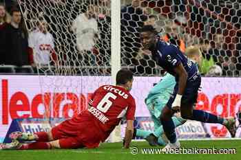 Standard geeft overwinning nog uit handen, Zulte Waregem pakt uit het niets nog een puntje