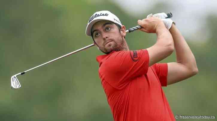 Schenk’s late birdie gives him lead over Spieth, Fleetwood