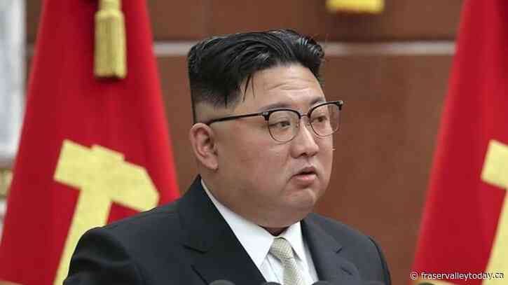 N Korea launches missile into sea amid US-S Korea drills