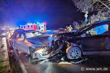 Zehn Verletzte bei schwerem Verkehrsunfall
