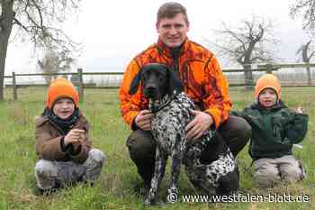 Bad Essen: Varius trainiert mit Herrchen für seine Meisterprüfung