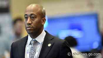 Assemblyman flying small plane makes emergency landing