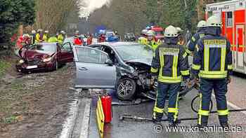 Aukrug-Homfeld: Fünf Verletzte bei Unfall auf der B430