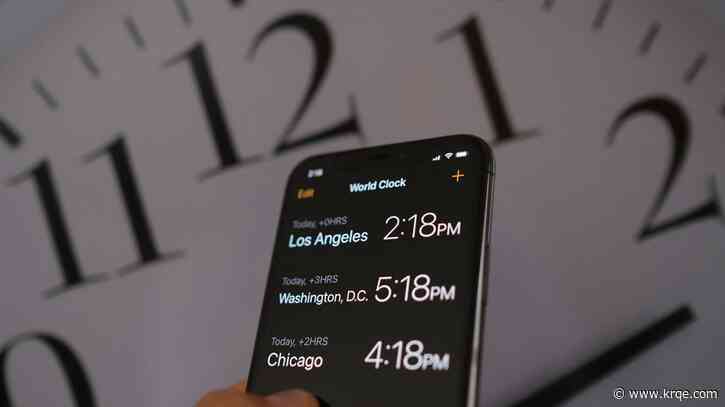 Why does time change when traveling close to the speed of light? A physicist explains