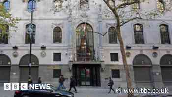 Indian High Commission: Diplomat summoned after London protest