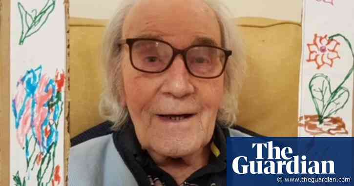 Relatives locked out of UK care homes due to Covid call for visitor guarantee