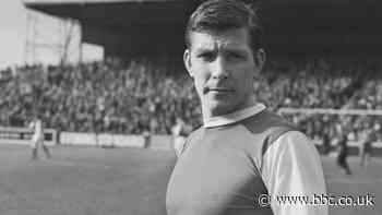 Don Megson: Sheffield Wednesday legend dies aged 86