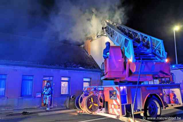 Schouwbrand veroorzaakt grote rookwolk