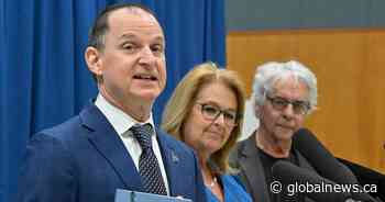 Quebec budget: Minister ditches new shoes tradition, makes donation instead