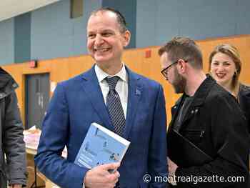 Finance Minister Eric Girard breaks with tradition on eve of Quebec budget