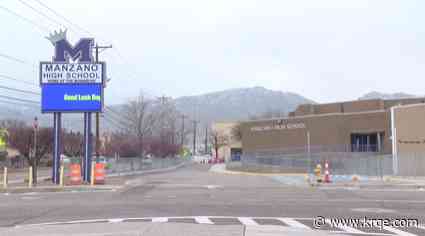 APD: Albuquerque man caught exposing himself to teens