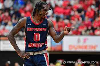 Antoine Davis Ends Chase for Maravich's NCAA Scoring Record