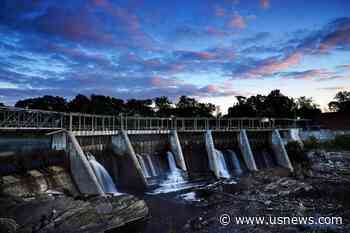 Last Wild Atlantic Salmon Can Survive Maine Dams, Feds Say