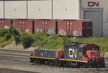 CN Rail and Unifor reach tentative collective agreements
