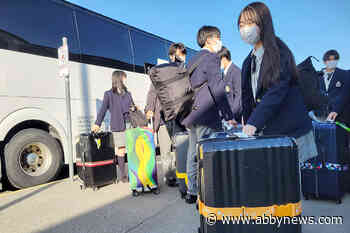 VIDEO: More than 300 Japanese students begin a Canadian adventure in B.C.