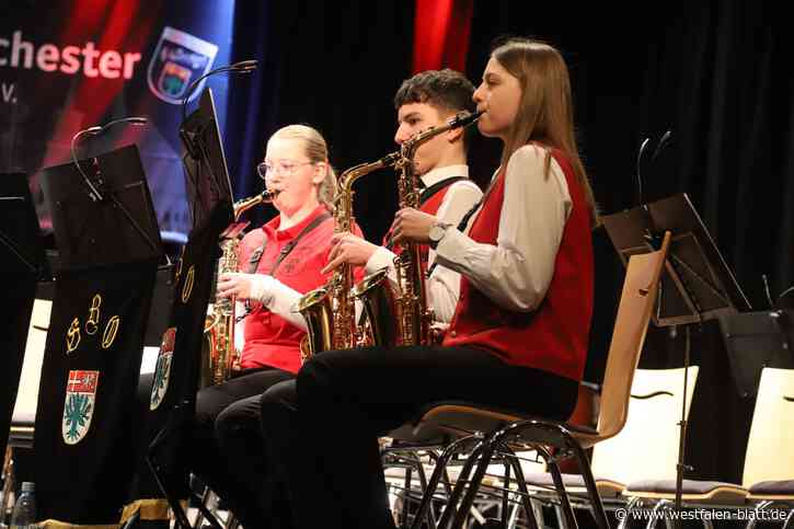Städtisches Blasorchester Schloß Holte-Stukenbrock: Furios, dynamisch und absolut charmant