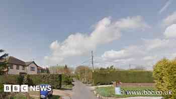 Pedestrian dies after being hit by car in Great Wakering