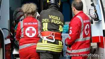 Finiscono con l'auto in una scarpata, feriti due ragazzi