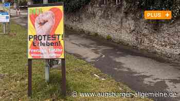Museumsplakat wird weiterhin von "Spaziergängern" missbraucht