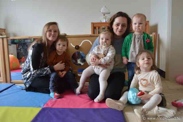 Stadsbestuur schenkt financiële steun aan onthaalouders: “We doen dit omdat we er een passie voor hebben maar beetje compensatie is welgekomen”