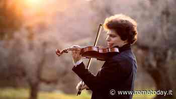 Il violinista Augustin Hadelich al Teatro Argentina