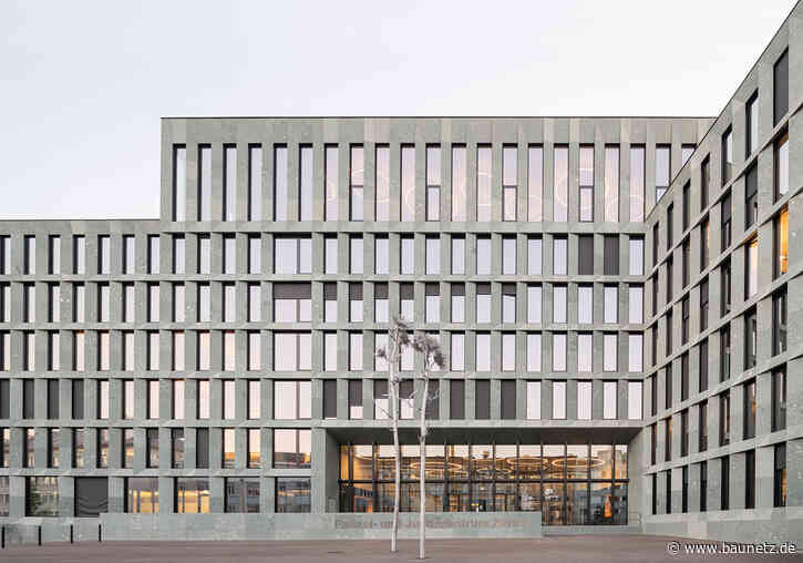 Hinter Steinen - Polizei- und Justizzentrum von Theo Hotz Partner in Zürich