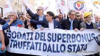 VIDEO | Giuseppe Conte al corteo degli esodati dal superbonus: "No insulti al Governo o me ne vado"