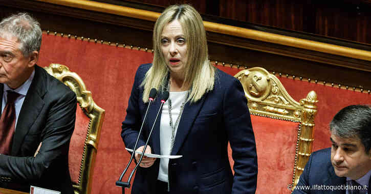 Meloni decanta l’immagine dell’Italia all’estero ma sono le frasi dei suoi fedelissimi a disonorarla