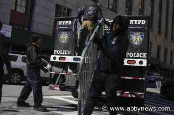 Trump waits out grand jury as New York braces for protests