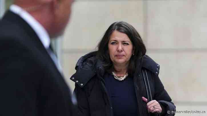 Alberta premier says changes coming to ensure prompt reporting of oilsands spills