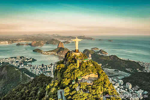 Advertorial: Von Kongas, Koffern und Komfort: Da geht die Reise 2025 mit Cunard hin