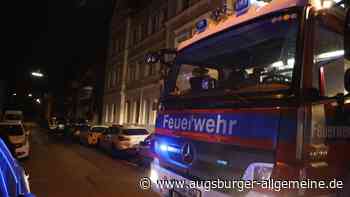 Roller in Flammen: Feuerwehr rückt nach Oberhausen aus