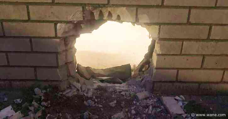 2 inmates caught at IHOP after using toothbrush to escape jail