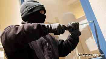 Radfahrerin mit 1,93 Promille unterwegs - Einbruch in Garagenkomplex