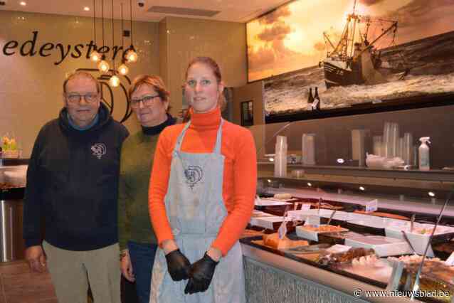 Vishandel Dedeystere trekt weg uit Tolpoortstraat: “Te weinig parkeerplaatsen in directe omgeving”