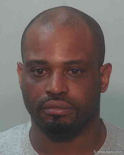 Scissor wounds and teeth marks: Fort Wayne man accused of stabbing woman's face, biting officer's leg