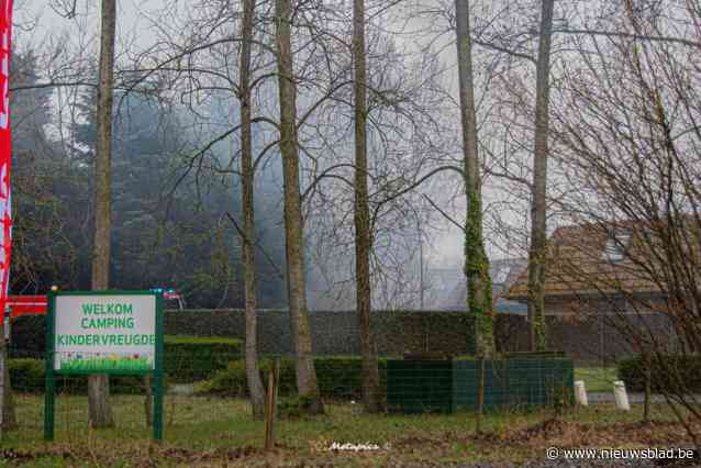 Caravan uitgebrand nadat gasfles ontploft vlakbij koers Classic Brugge - De Panne: passage gemaakt voor hulpdiensten