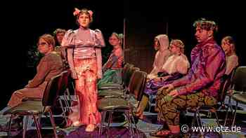 Theaterhaus Jena: Dem Mängelwesen Mensch auf die Spur kommen