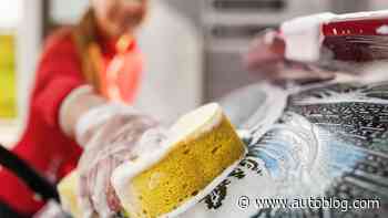 This 10-piece Armor All Ultimate Car Care Set is 37% off at Walmart