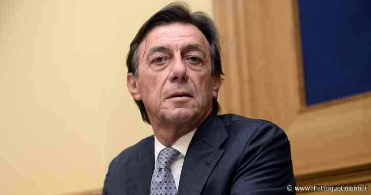 Figli nati da coppie omogenitoriali, il comune di Padova continuerà con le iscrizioni delle mamme